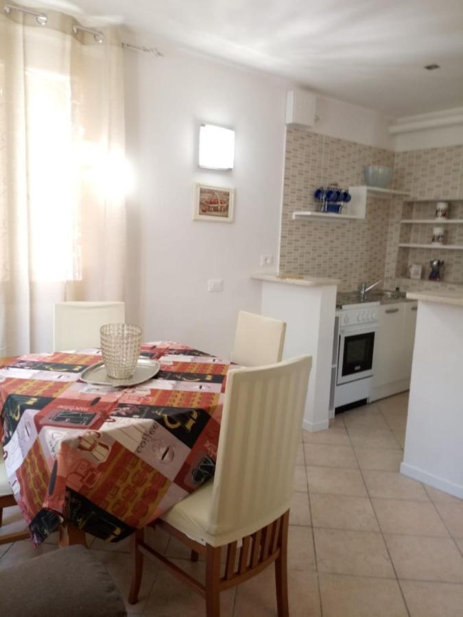 Appartamento Antonia Veneţia Exterior foto